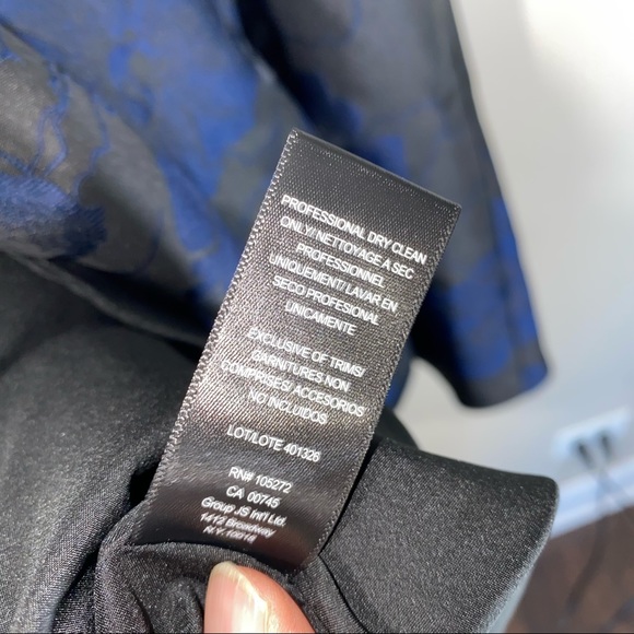 Halston Heritage Black sleeveless Dress Blue Print size 2 fit and flare - Picture 8 of 8